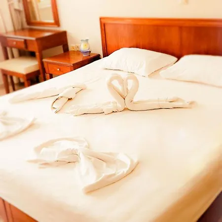 Hotel Kalimera 2*
